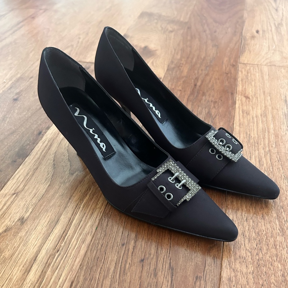 Nina Black kitten heel with buckle